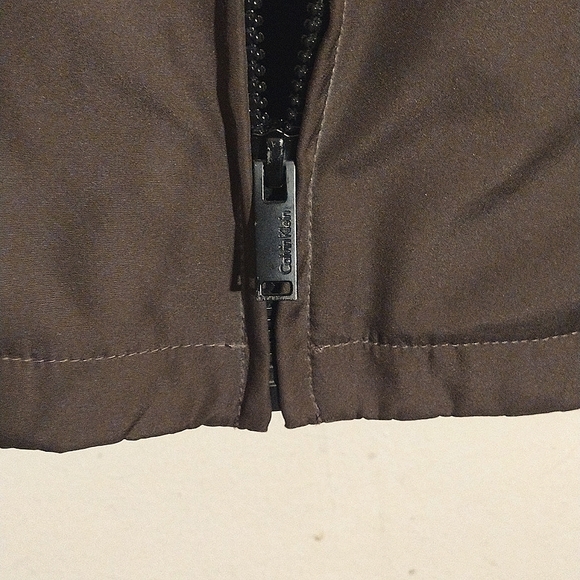 Calvin Klein Outer Wear w/mur Lining. Size Small in Men's but runs Medium. - Picture 6 of 9